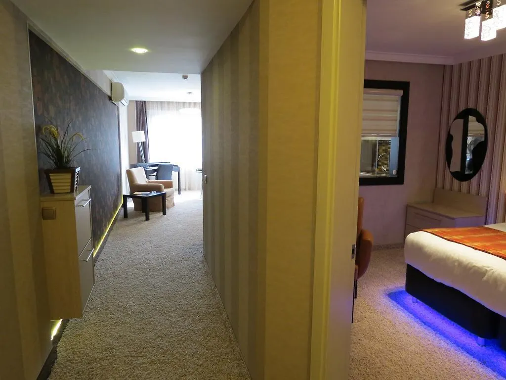 Tempo Residence Comfort İzmir 0*,