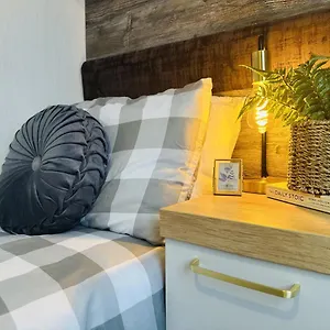 https://villa-the-hideaway.yorkshirehotels.net