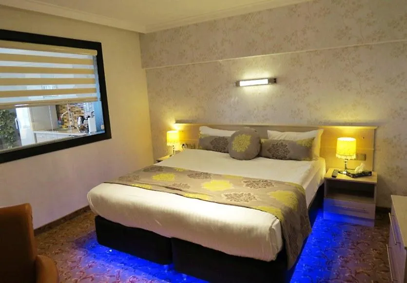 Tempo Residence Comfort Smirne Turchia