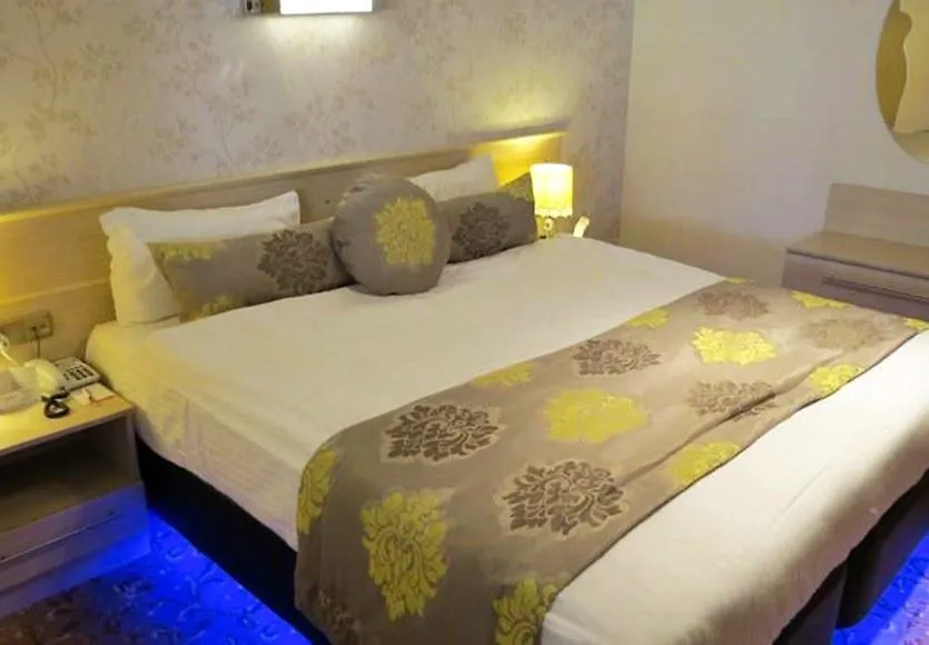 Tempo Residence Comfort Smirne 0*,